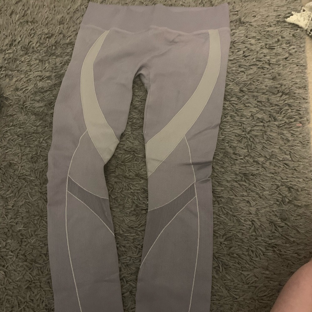 NUX leggings